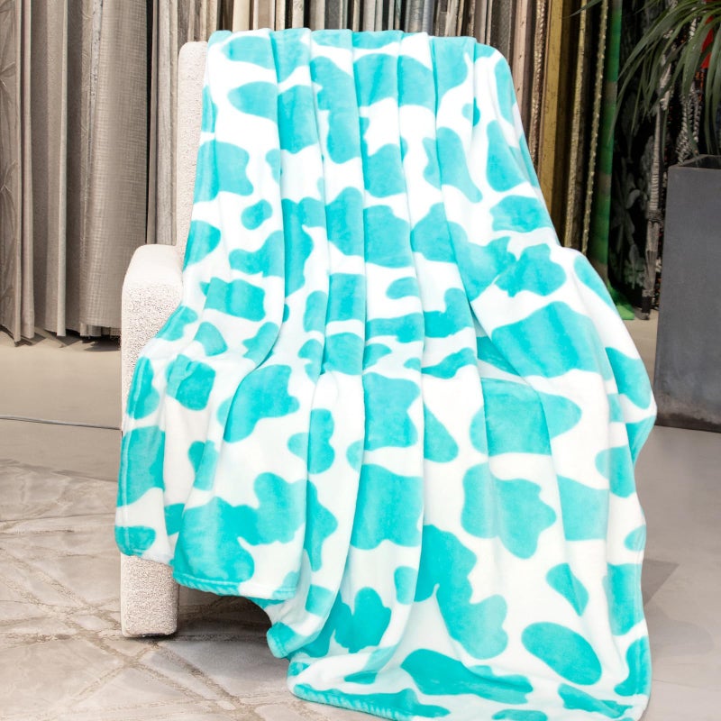 GEULAY Blue Throw Blanket Soft Fleece Blankets Cyan Blue Lightweight Fuzzy Blanket Gifts Decor Stuff for Girls Women Teen Couch Bed - Image 1